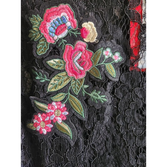 Nwt Cklass Lace Floral Embordered Mini Dress M - Picture 8 of 9